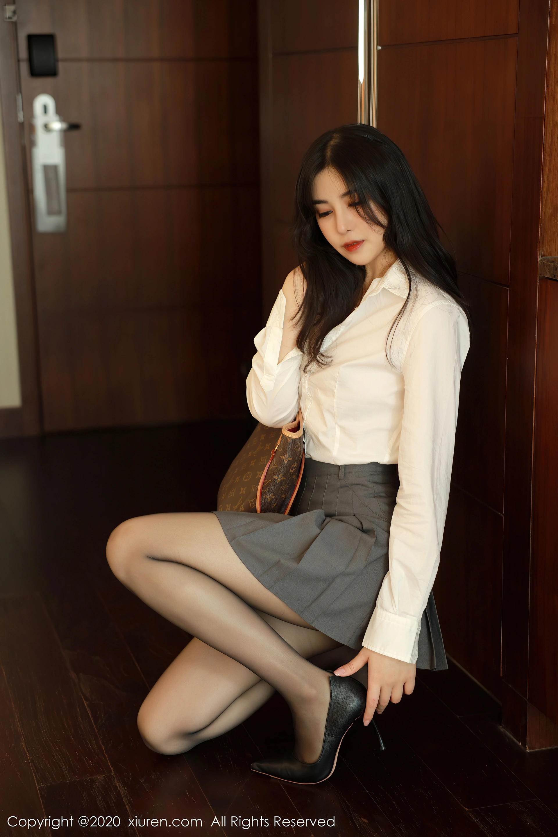 韩静安 - [XIUREN秀人网] 2020.07.15 VOL.2330 3